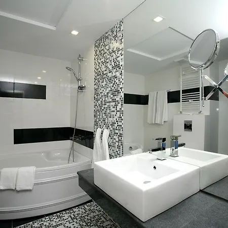 Grand Riga Hotel