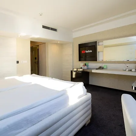 Grand Riga 4* Ruse