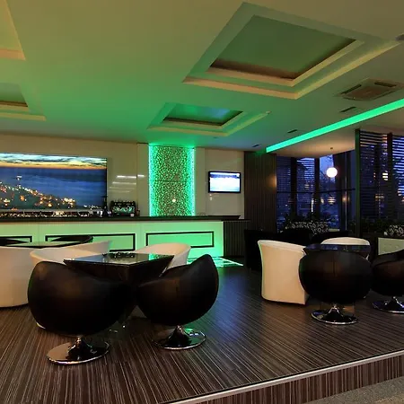 מלון Grand Riga 4*