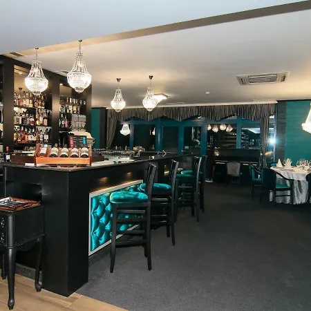 Grand Riga 4*