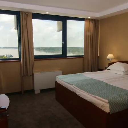 Grand Riga 4* רוסה